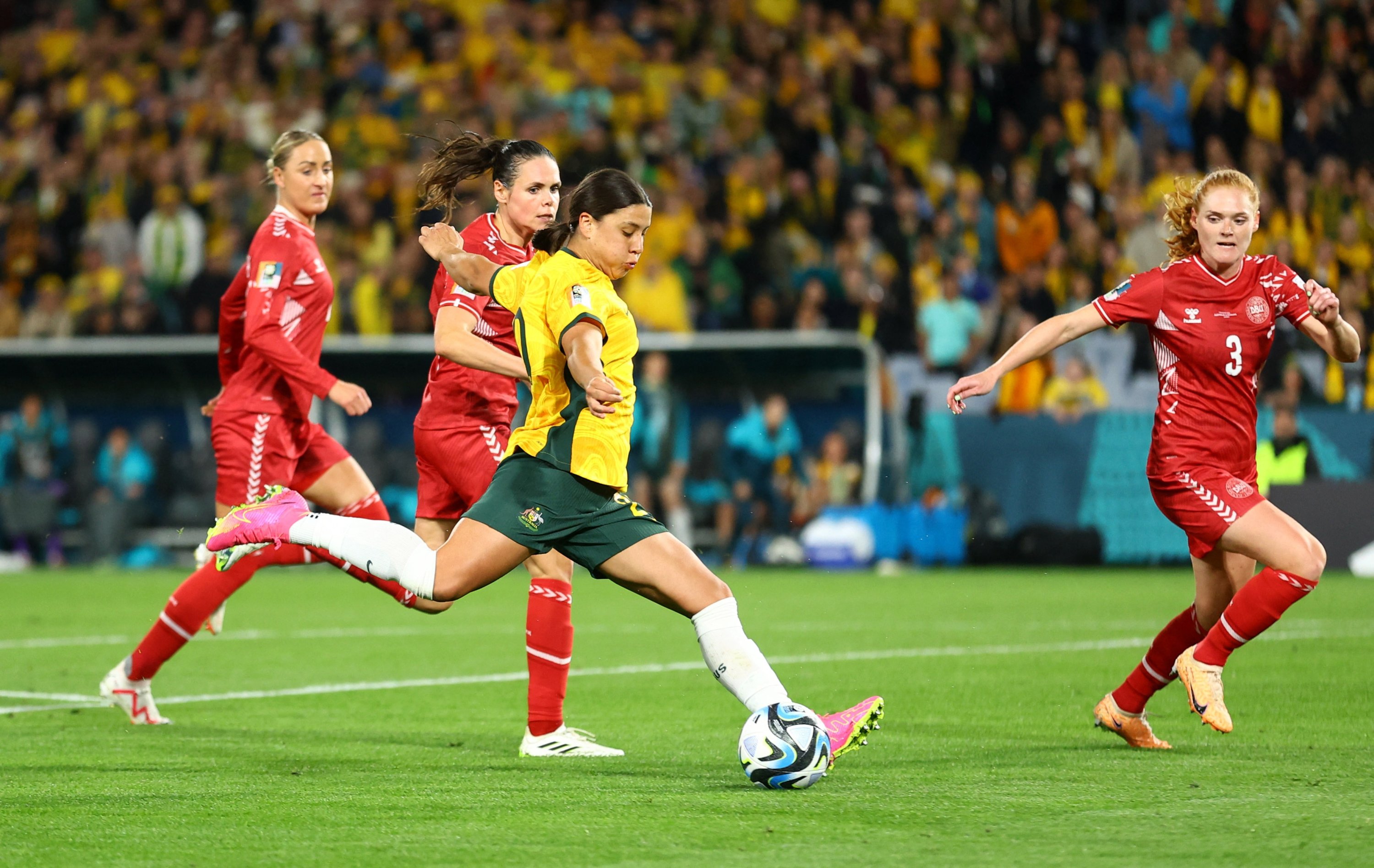 Australia's Sam Kerr shoots at goal during the 2023 Women's World Cup round of 16 match against Denmark at Sydney Stadium, Sydney, Australia, Aug. 7, 2023. (Reuters Photo)